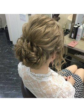 エヌエービー 池袋店(N.A.B.) ルーズアップ（ヘアセット）