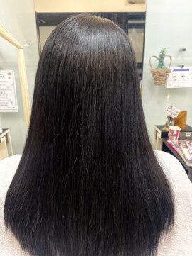 ヘアースタジオ ジェイワン(hair studio J ONE) エアーストレートPIM濃密ヘアエステ