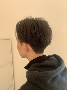 ロルド シェリ(Rold Cheri) 束感たっぷり刈り上げマッシュ【Rold cheri 金森】