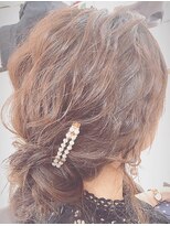 フリーダム(freedom) ヘアセット アップ