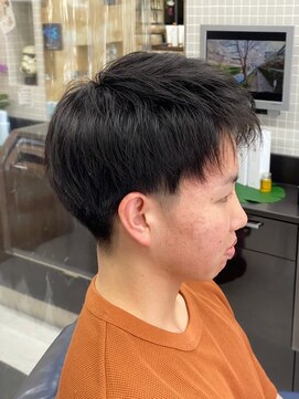 ヘアーエステ グランツエッセ(hair esthe GlanzEsse) ツーブロックショートヘア