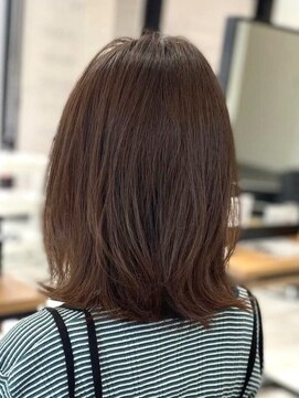 アトリエコア(Atelier Coa) ショートカットショートボブベージュカラーグレージュカラー