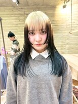 ヲタク(wotaku.)&nbsp;ルーツカラーデザインカラーインナーカラーブリーチリタッチ