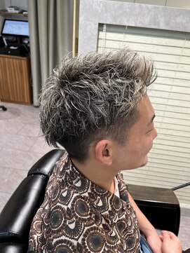 ヨシザワインク バンダイ(YOSHIZAWA Inc. BANDAI) ほぼ金髪アッシュカラーくすんだ金髪メンズカラーメッシュカラー