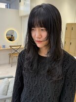 ハニー 町田(HONEY)&nbsp;姫カットレイヤー　ウエーブパーマ　ブルーブラック　小顔