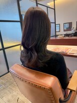 マーリャヘアー(mallia hair)&nbsp;レイヤースタイルレイヤーカットロングレイヤー小顔スタイル