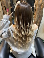 アーティカル(ARTICAL)&nbsp;プルエクステハイライトスタイル