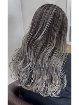 ルラシオン(Relation) シャドールーツ風グラデーションカラー