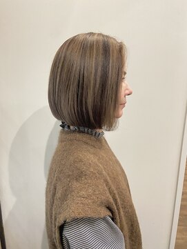 ヘアースタジオ ゼン カロン(Hair studio Zen kalon) 白髪ぼかしハイライト/ボブ/バイカルテトリートメント/烏丸