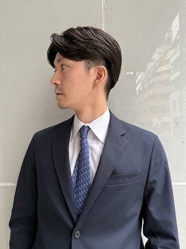 ディオ アンド ルーチェ(Dio&Luce) 30代メンズに人気|ナチュラルセンターパート