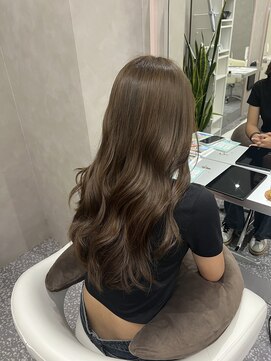 ボヌール 川西(Bonheur) ブリーチなしダブルカラー×オリーブヘーゼルベージュ