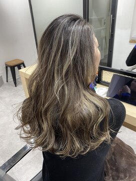 フォーク(FOLK) 髪質改善出来る白髪ぼかしハイライト×バレイヤージュ6