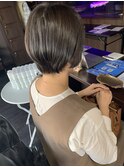 ショートボブ