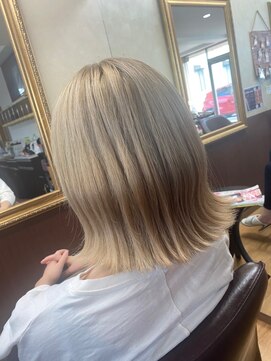 キュアスペース(CURE SPACE) ホワイトベージュ