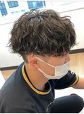 ツイストパーマツイストスパイラルパーマツーブロック刈り上げ