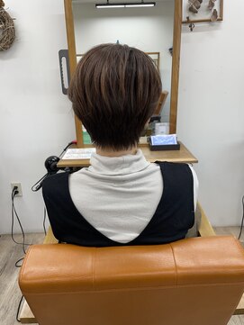 ルチナ 秦野(Lucina) ショート／小顔カット