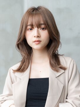 イオ 本厚木(io) レイヤーカットくびれ似合わせカットイメチェンワイドバング