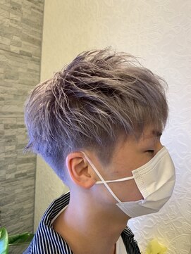 サード(ThairD) メンズスタイル/ハイトーンカラー/グレージュカラー