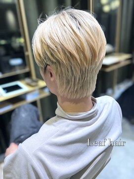 アマンドール(Aman D'or) 自然な毛流れ、美シルエット【リーフヘア】