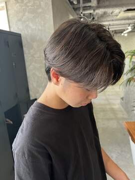 ゴーグッド(GO GOOD.) 中店大輔×センターパートマッシュ