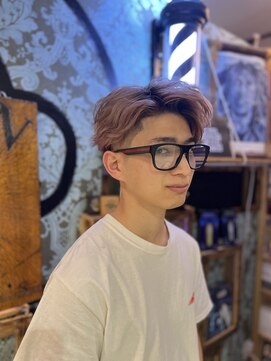 サンアンドマーリィズバーバー 駅前店(SON&MARLEY'S BAR BER) こだわり抜いたツーブロックスタイル