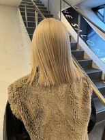 アオ(ao.)&nbsp;ダブルカラー/ブリーチ/髪質改善/ホワイトベージュ