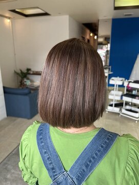 イヤリングカラー/耳かけボブ