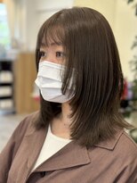 ウイ バイ ファースト 北四番丁店(u'i by first)&nbsp;品良くまとまる、大人のミディアムレイヤーボブ