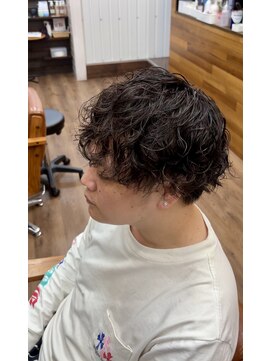 波巻きパーマ/波巻きマッシュ/刈り上げマッシュ