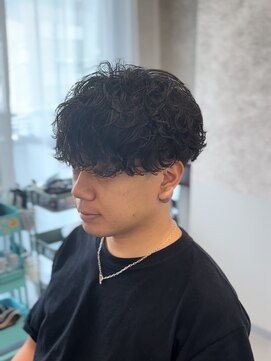 トッカ 茨木(tocca) 【momoka】大人男子のツイストスパイラル