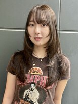 ビファインクーアヴェダ(Be fine coo AVEDA)&nbsp;透明感明るめオリーブベージュ　ロングレイヤーカット/
