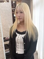 ラニヘアサロン(lani hair salon)&nbsp;ホワイトブロンドカラー/抜きっぱなし/金髪/透け感カラー