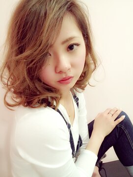 メルマードバーベル(Mermard Bavel) 【ショート】　かきあげボブ