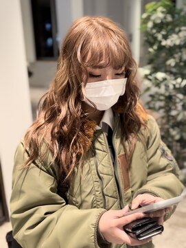 ケリーアン 太田(kelly.un) 外国人風ベージュブラウン/ロングパーマ/群馬/太田