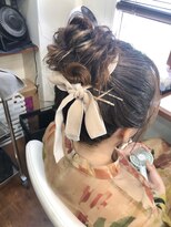 お団子アップスタイル
