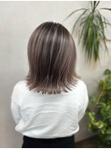 バレイヤージュケアブリーチ切りっぱなしボブ外ハネ丸みボブ