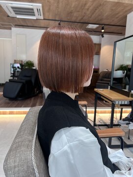 アドア 横浜(ADORE) 【ADORE横浜】パツっとボブ×ピンクオレンジカラー