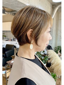 ハイジア(hygea) 30代40代50代大人ショート☆細めハイライト☆白髪ぼかし