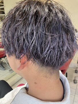 マイノリティー(Minority Produced By TOPHAIR) 【脱白髪染め】白髪ぼかしグラデーション シルバー