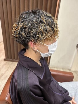 レガ(le ga) マッシュスタイルには波巻きパーマがオススメ！