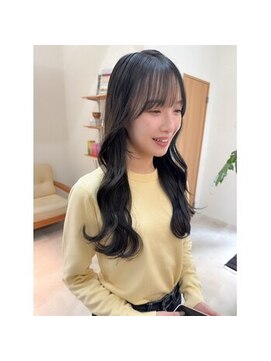 エン(en,) 韓国風顔まわりレイヤーカット