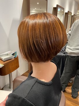 アミカ シーモール店(Amica) 前下がりボブ