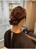 大人可愛いまとめ髪アレンジ