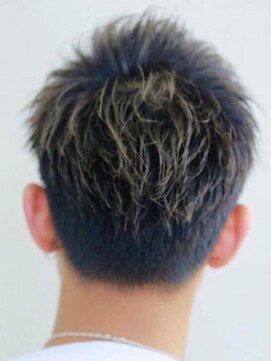 リップス 栄(LIPPS) ライトなウェット感!インテリショート