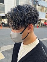 メッシュハイライトスパイラルパーマツイストパーマツーブロック