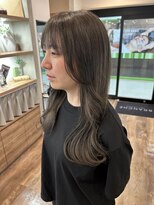 ブランシェ JR勝川駅前店 グレージュ(ブリーチ1回)ストレート毛