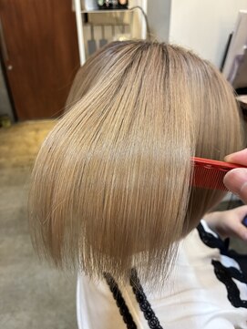 フランク 伊丹店(i's FRUNC) 【ブリーチ 髪質改善 】ベージュ×髪質改善トリートメント