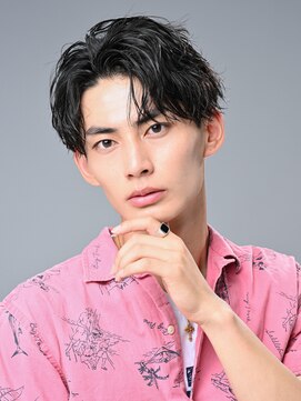 リップス 原宿(LIPPS) 骨格矯正も出来るカルマフェザー