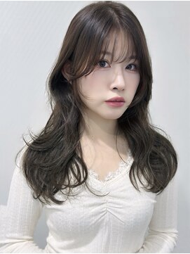 エアー 青山(AIR) レイヤーカット顔まわりストレートロングレイヤー