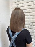ミルクティーベージュ